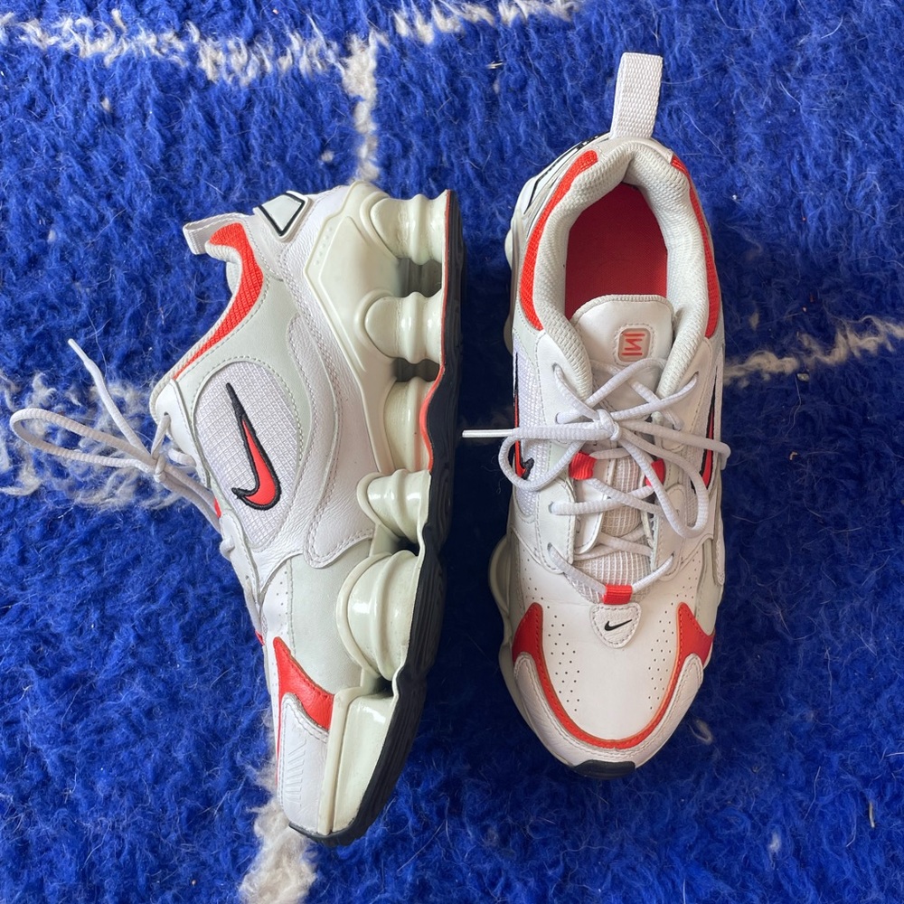 Nike Shox Nova Womens 7.5
